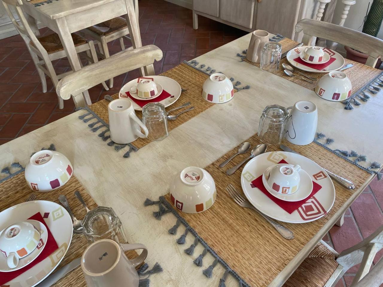 Cascina Spazio Indaco Frühstückspension Castagnole Monferrato
