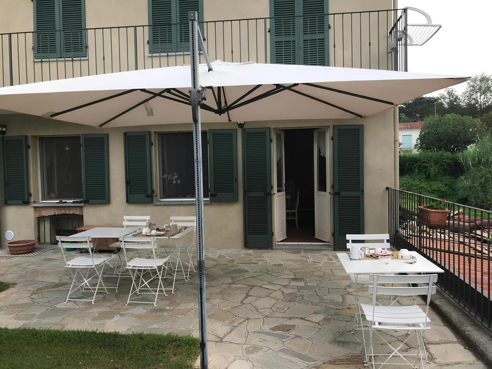 Cascina Spazio Indaco * Castagnole Monferrato